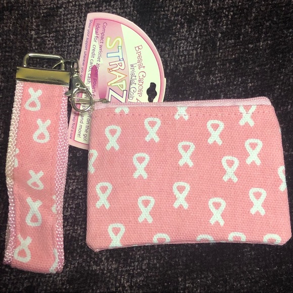 Handbags - 3/$15🌴 Breast Cancer Wristlet